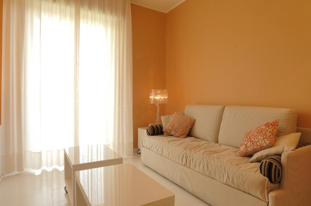 Residence Oliveto Ceriale Szoba fotó